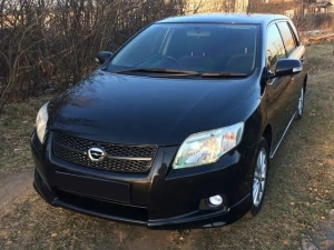 Toyota Fielder